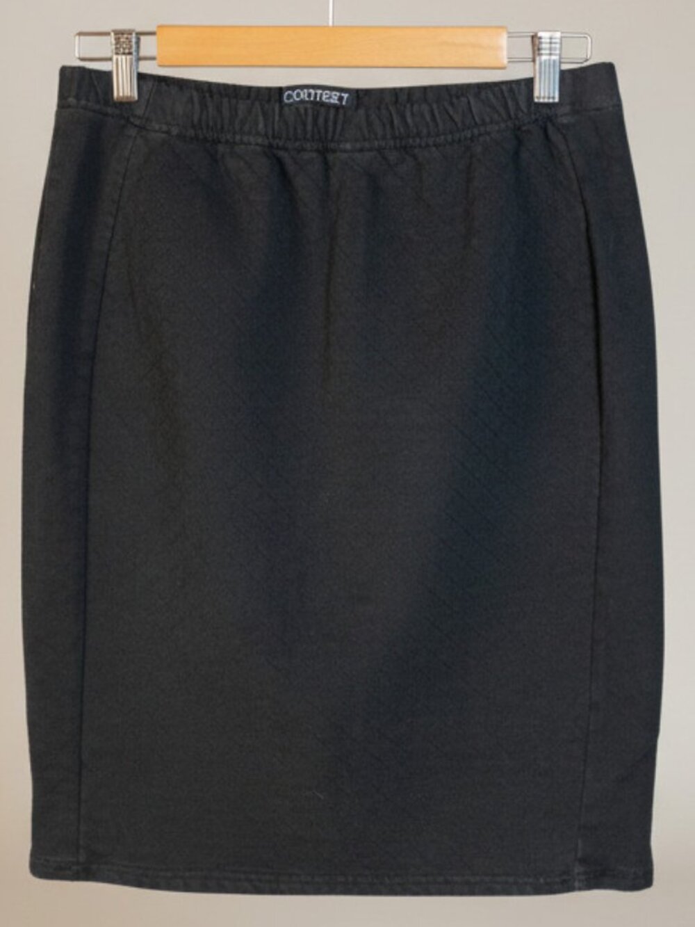 Context Black Quilted Pencil Skirt Size Medium Stretch/Lined Lord & Taylor